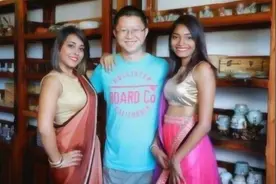 中国小伙在印度有多受欢迎？美女主动追求，幸好成功脱身视频封面