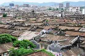 中国人口第一村，人口相当于一个县，全村仅一个姓，就在广东！视频封面