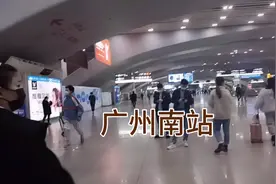 今天晚上不加班去南站取一下乘坐高铁的信息票。