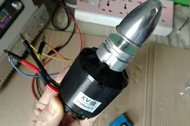 无刷电机超级测试，全程高速，听那声音的响声，感觉可以起飞！视频封面
