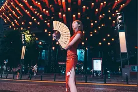 女神问：“这么晚，怎么还不睡？”教你四个回答，让她对你心动。