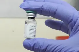以色列研发HIV新药 有望治愈艾滋 专家：需更多临床试验视频封面