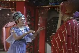 无底洞老鼠精抓住唐僧，不想吃他，只想和他成亲视频封面