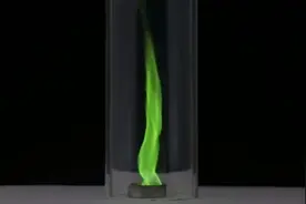 趣味物理——绿色的火焰！