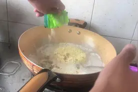 泡面怎样煮才好吃，很多人都做错了，很值得收藏!