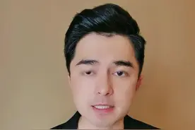 “新疆断臂男孩”救援事迹改编电影《平凡英雄》在乌鲁木齐开机，李冰冰、冯绍峰、林永健领衔主演#海米提 #海米提正能量 视频封面
