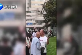 揪心！郑大一附院2号楼顶一男子纵身跳下，当场身亡！公安已介入