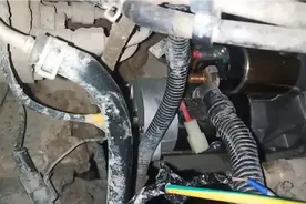 看一下长城皮卡的起动机怎么拆装视频封面