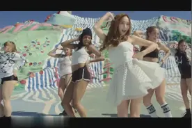 少女时代Jessica新作《FLY》，像鸟一样自由，意境太美了！视频封面