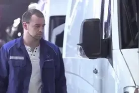 德国工厂生产奔驰凌特汽车，先进的生产线，开眼界了