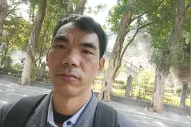 黄埔军校简称陆军军官学校，孙中山创建任命蒋介石当校长。视频封面