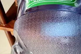 鼎峰天然泉水有点甜视频封面