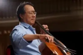华裔大提琴家马友友演奏法国音乐家圣桑《The Swan》，沉醉！视频封面