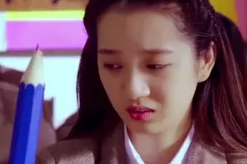 只有三个男生的女子学校，连男厕所都没有😂😂😂视频封面