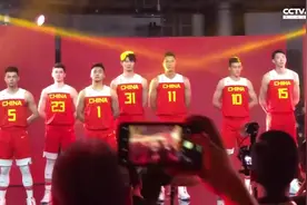 中国男篮2019篮球世界杯全新战袍发布！视频封面