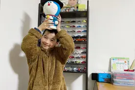 中日家庭的年三十都做些什么事情？二丽简单介绍模仿咱中国的一些视频封面