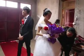 新娘一进门，老人们就把所有门窗都关上，这是什么风俗，没弄明白视频封面