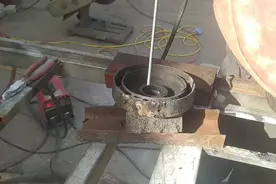 再焊一个铸铁件