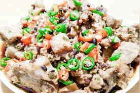 土豆豆豉蒸排骨的家常做法，豉香浓郁，天天吃都不腻，实在太香了