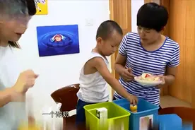 育儿：宝宝爱吃零食是天性，巧用零食盒来约束，超实用！