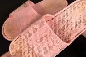 不管拖鞋有多脏，洗拖鞋时撒一把，几分钟就能除污垢，试一试吧视频封面