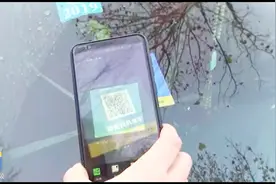 再也不担心停车被挡了！一张微信挪车卡就能搞定，现在可免费领取视频封面