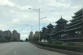 广西南宁罗文片区大学城，如今发展得怎样了？罗文大道有座风雨桥视频封面