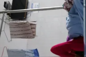 二姐在老家摔断腿了，在老家住院视频封面