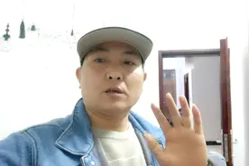 相亲小妹约小吴去逛街，还叫小吴给她买衣服买化妆品！要帮她买吗视频封面