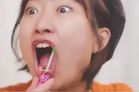 哭的时候绝对不要照镜子，不然你就会这样，我快笑惨了！