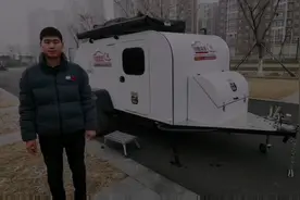 可上牌的越野水滴房车 麻雀虽小五脏俱全 体积小功能全面价格超值视频封面