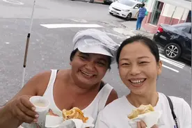 一起来看看巴西人的早餐吃点什么？视频封面