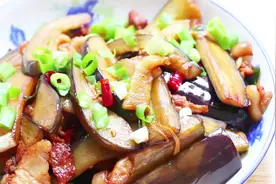 这样做茄子炒肉，味道太香