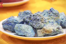 桑杰本：唐卡是世界上最繁复的工笔画视频封面