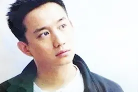 娱乐圈最神奇男艺人！巅峰时红过黄磊黄晓明，退圈后经商身家上亿