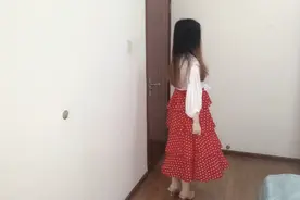 90后妹子身高一米五,这样穿搭真的很有女人味，很洋气视频封面