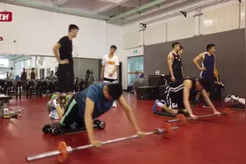 上海男篮的新基地怎么样？跟着记者来看看视频封面