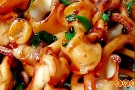 餐馆热门的爆炒鱿鱼卷，在家也可以轻松做，制作简单好看又好吃视频封面