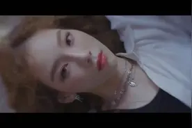 泰妍&孝渊合作曲《Up&Down》MV，动感十足