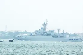 一口气夺得5艘军舰订单，火力简直是独一无二，中国好戏才刚开始视频封面