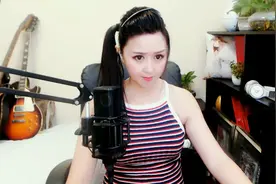 毛惠深情演唱一曲《花开的时候来看我》太美太动听！视频封面