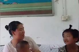 好尴尬，妈妈去学校竟被孩子同学当成姐姐，怎么回事？