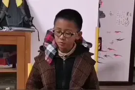 利用虹吸原理做了个吸管抽水机小实验视频封面