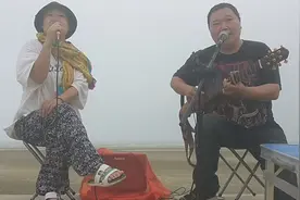 秦晴组合北海海边应景演唱《米店》