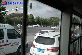 从昌乐乘潍坊102路公交，309国道长松路口东不远，见奥林匹克公园视频封面