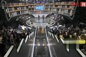 外国人发誓一年吃遍中国美食，结果在四川吃了四年，撒贝宁笑疯了视频封面