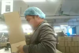 工厂上班分到飞机拉，死亡流水线视频封面