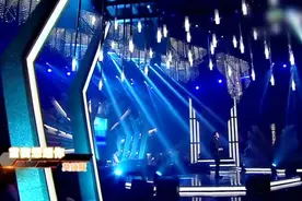 莫镇贤节目中演唱经典粤语歌曲《当我想起你》，致敬陈百强视频封面