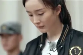 杨幂身高体重测量，这简直就是魔鬼身材啊！视频封面
