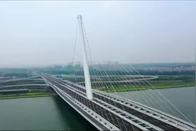 航拍太长高速太原南主线正式通车运营视频封面